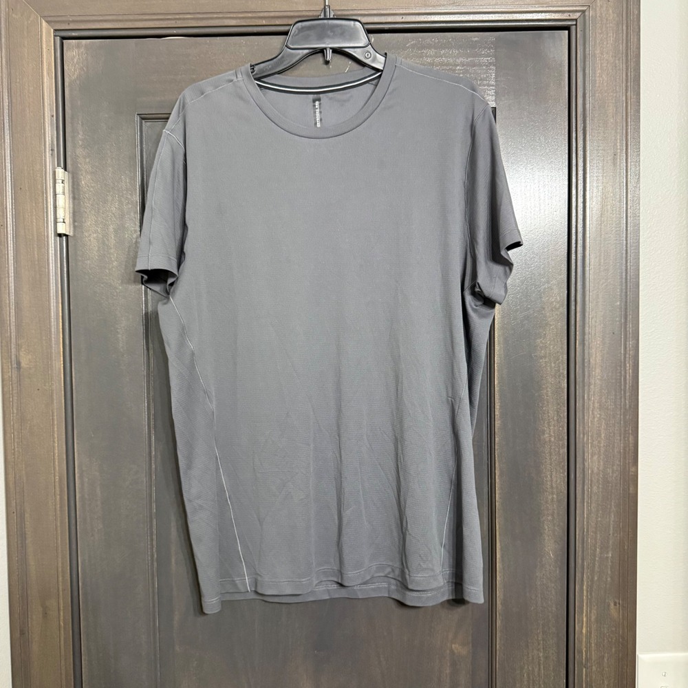 Ten Thousand Mens The Lightweight Shirt Grey XL TTKT012 Training Tee